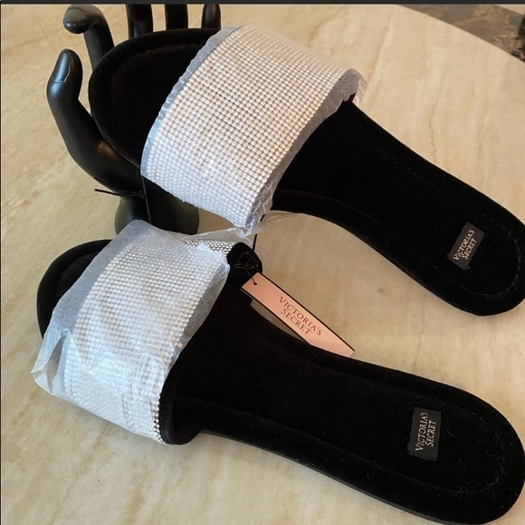 Victoria’s Secret Slippers - Picture 2 of 5